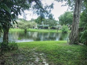 521 N University Dr 38, Plantation FL 33324
