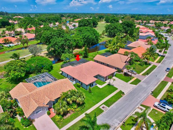 10099 Canoe Brook Circle, Boca Raton FL 33498