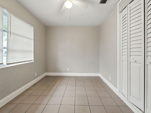 6103 NW 20th Ct, Margate FL 33063