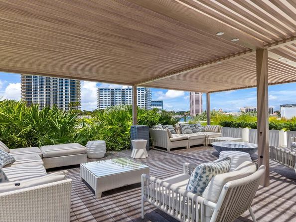 725 S Ocean Boulevard 206, Boca Raton FL 33432