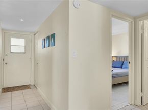4898 NW 29TH Ct 304, Lauderdale Lakes FL 33313