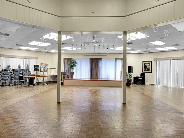 4898 NW 29TH Ct 304, Lauderdale Lakes FL 33313
