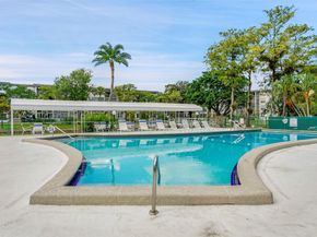 4898 NW 29TH Ct 304, Lauderdale Lakes FL 33313