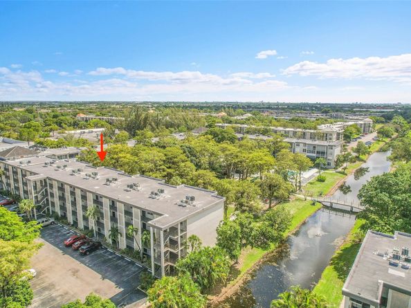 4898 NW 29TH Ct 304, Lauderdale Lakes FL 33313