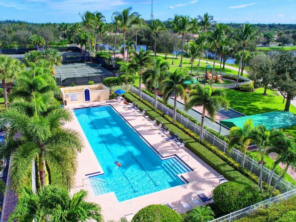 8312 Tobago Lane, Wellington FL 33414