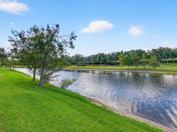 8312 Tobago Lane, Wellington FL 33414