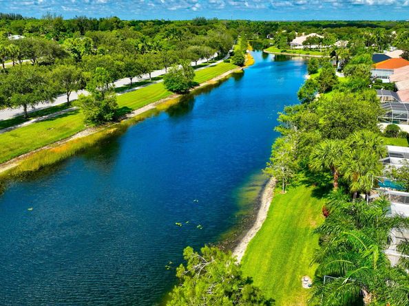 8312 Tobago Lane, Wellington FL 33414