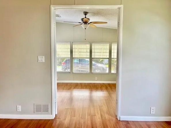 6157 Seashore Dr, 106, Lake Worth FL 33462