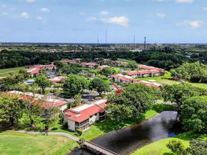 8310 Casa Del Lago D, Boca Raton FL 33433