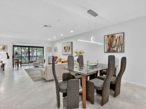 8310 Casa Del Lago D, Boca Raton FL 33433