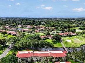8310 Casa Del Lago D, Boca Raton FL 33433