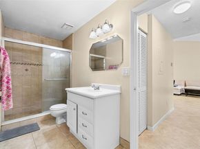 3405 NW 44th Street 205, Oakland Park FL 33309