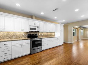 976 SW Mulberry Way, Boca Raton FL 33486