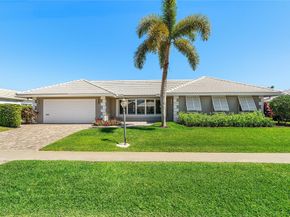 976 SW Mulberry Way, Boca Raton FL 33486
