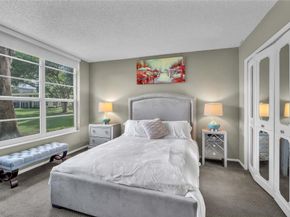 400 Oaks Lane 115, Pompano Beach FL 33069