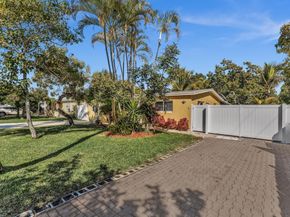 607 W Perry Street, Lantana FL 33462