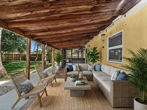 607 W Perry Street, Lantana FL 33462