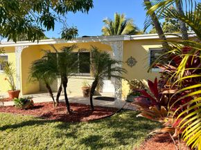607 W Perry Street, Lantana FL 33462