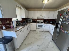 5923 Fillmore Street, Hollywood FL 33021