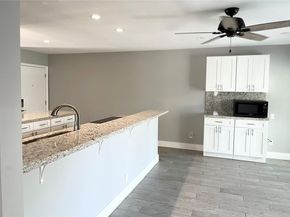5328 NE 6th Ave 13H, Fort Lauderdale FL 33334