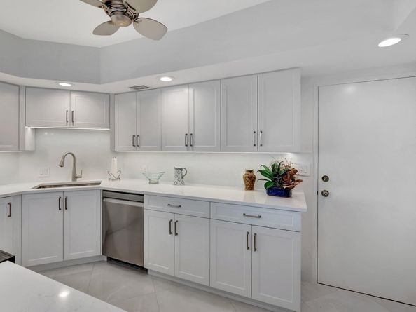 1225 S Ocean Boulevard 105, Delray Beach FL 33483