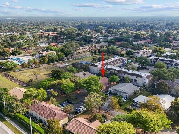 3755 NW 116th Ter, Coral Springs FL 33065