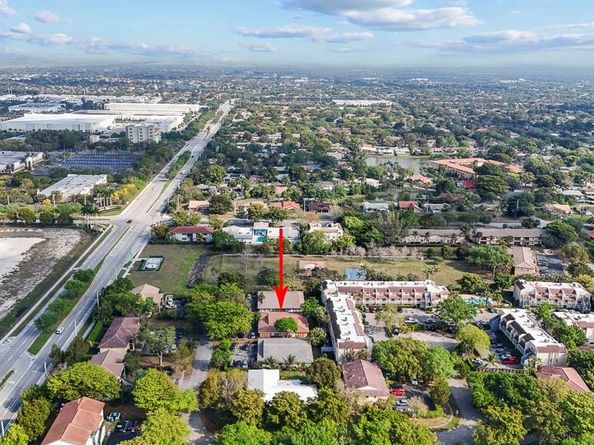 3755 NW 116th Ter, Coral Springs FL 33065