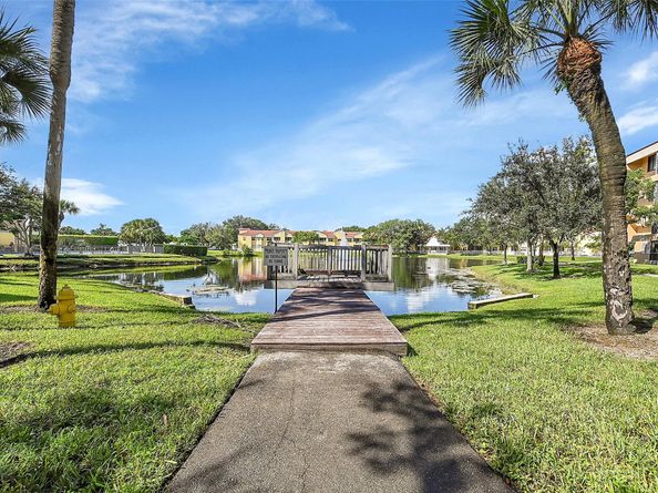 8592 W Sunrise Blvd 102, Plantation FL 33322