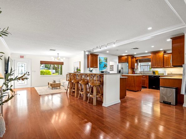 6620 Lake Clarke Drive Drive, Lake Clarke Shores FL 33406