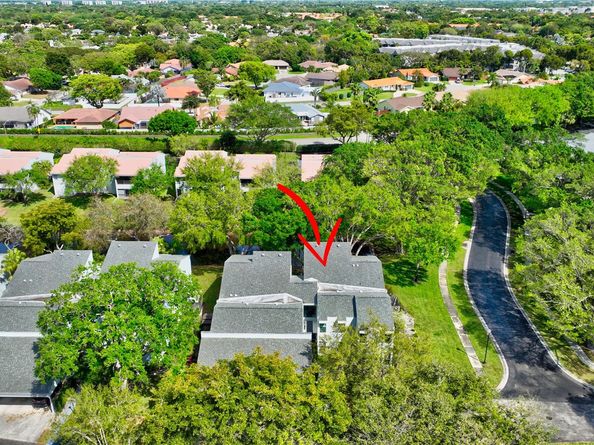 6133 Old Court Rd 231, Boca Raton FL 33433