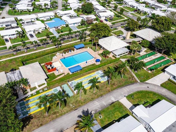 1802 SW 13th Avenue, Boynton Beach FL 33426