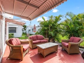 1802 SW 13th Avenue, Boynton Beach FL 33426