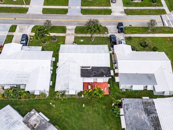 1802 SW 13th Avenue, Boynton Beach FL 33426