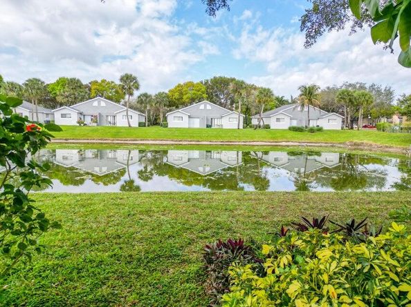 107 Lake Terry Drive, West Palm Beach FL 33411