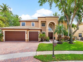 7346 Denicola Lane
