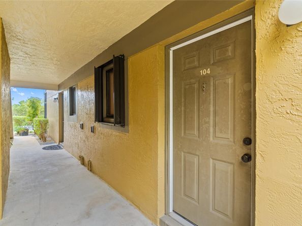 567 Trace Cir 104, Deerfield Beach FL 33441