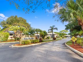 567 Trace Cir 104, Deerfield Beach FL 33441