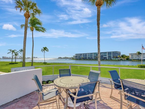 123 Lakeshore Drive 1942, North Palm Beach FL 33408