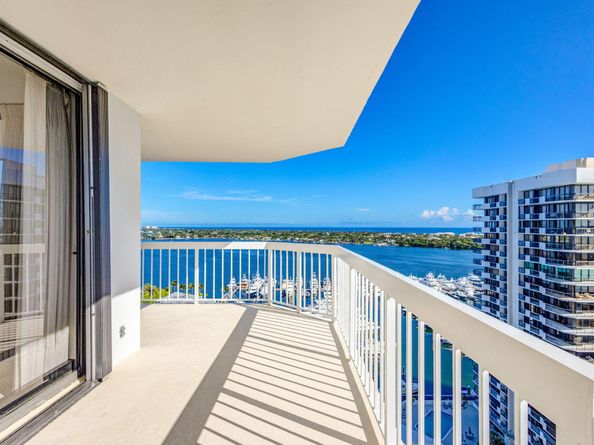 123 Lakeshore Drive 1942, North Palm Beach FL 33408