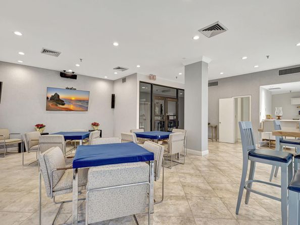 123 Lakeshore Drive 1942, North Palm Beach FL 33408