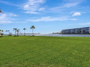 123 Lakeshore Drive 1942, North Palm Beach FL 33408