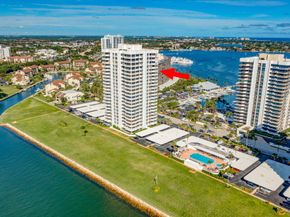 123 Lakeshore Drive 1942, North Palm Beach FL 33408