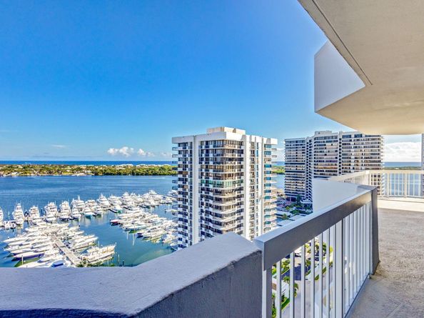 123 Lakeshore Drive 1942, North Palm Beach FL 33408