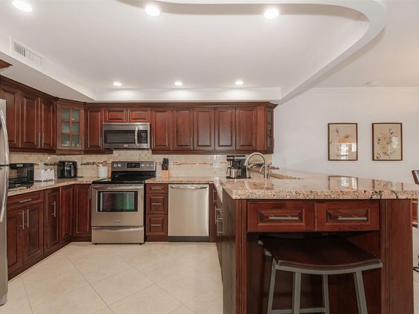 200 Diplomat Pkwy 321, Hallandale Beach FL 33009