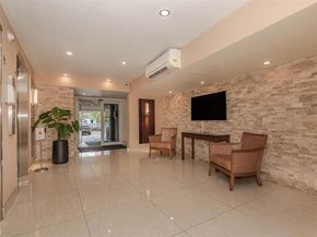200 Diplomat Pkwy 321, Hallandale Beach FL 33009
