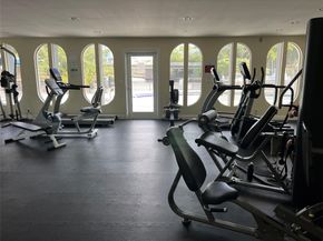 200 Diplomat Pkwy 321, Hallandale Beach FL 33009