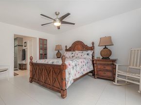 200 Diplomat Pkwy 321, Hallandale Beach FL 33009