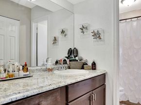 10412 NW 70th Ct, Tamarac FL 33321