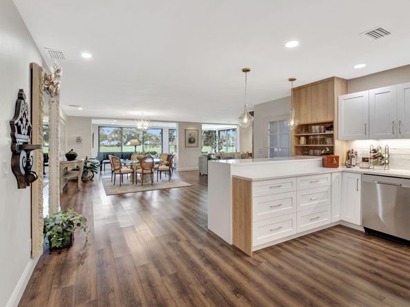 27 Eastgate Drive C, Boynton Beach FL 33436