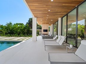2421 Barcelona Dr, Fort Lauderdale FL 33301